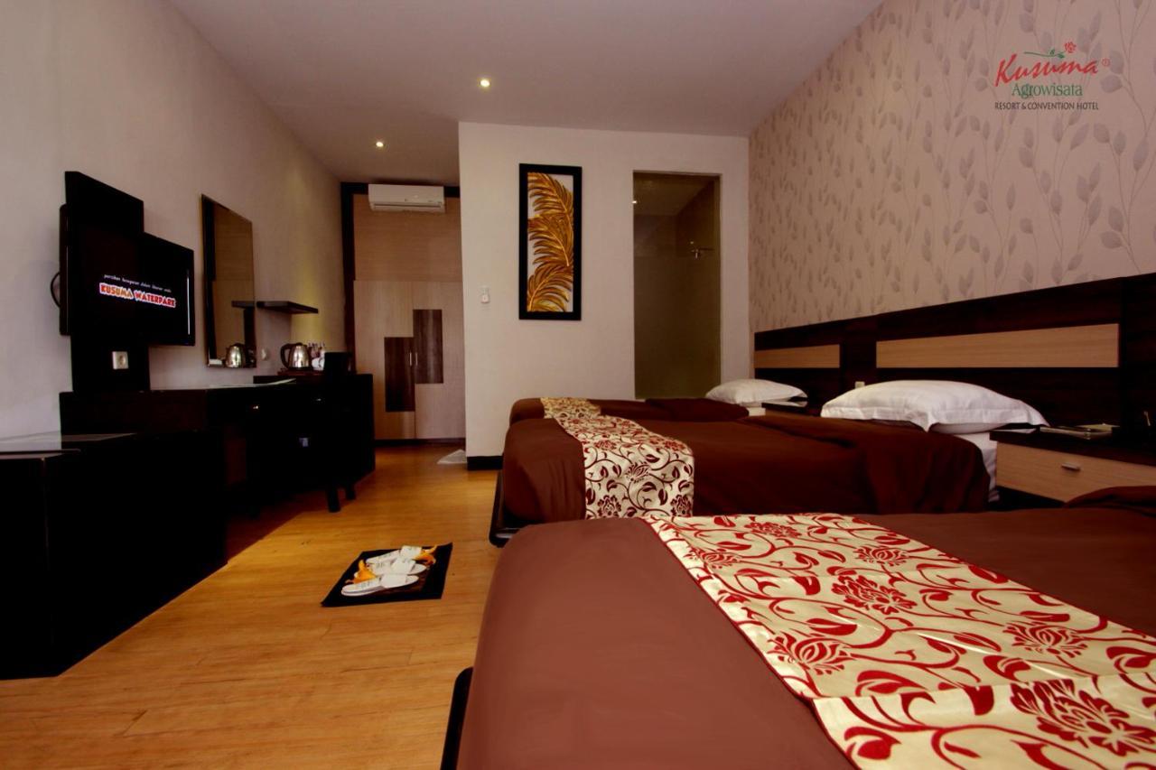 Kusuma Agrowisata Resort & Convention Malang Exterior foto