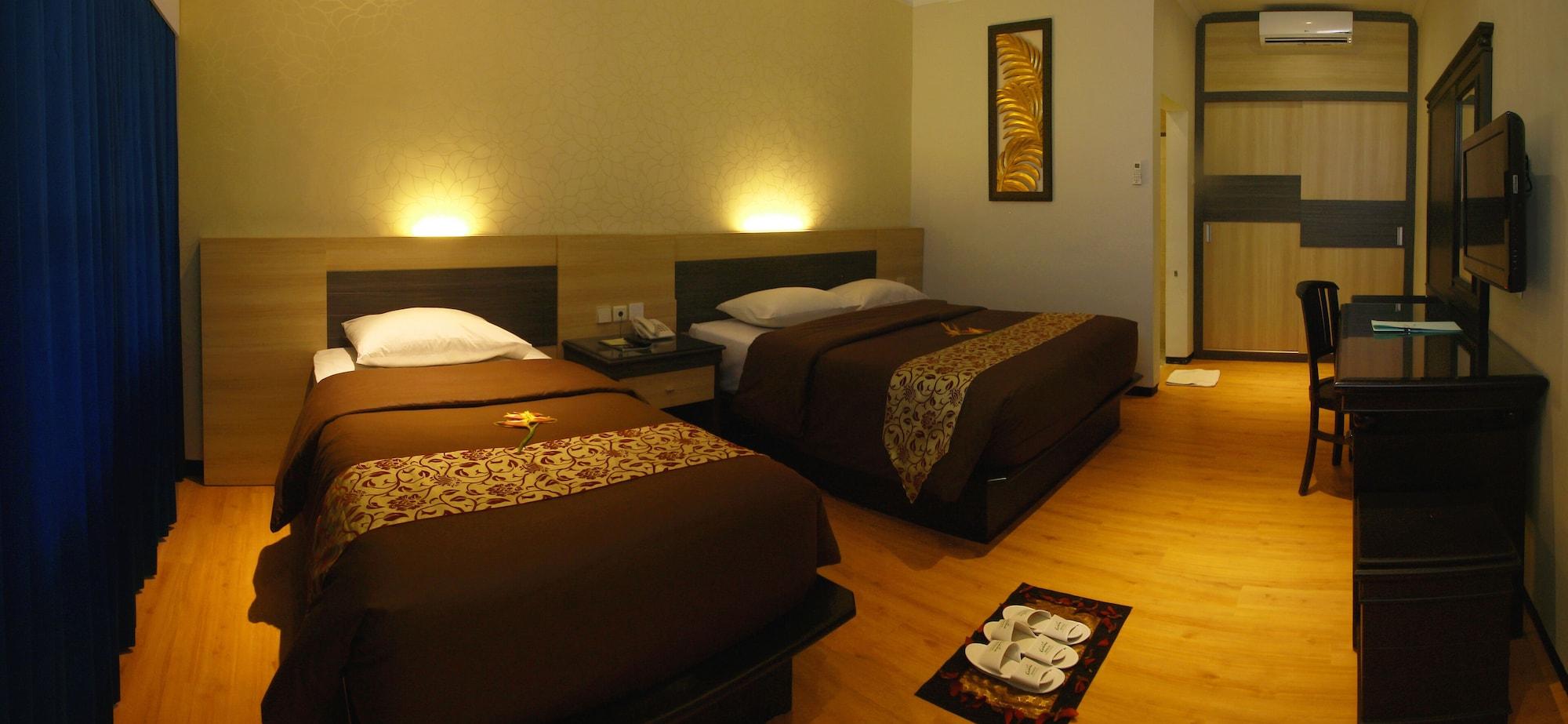Kusuma Agrowisata Resort & Convention Malang Exterior foto