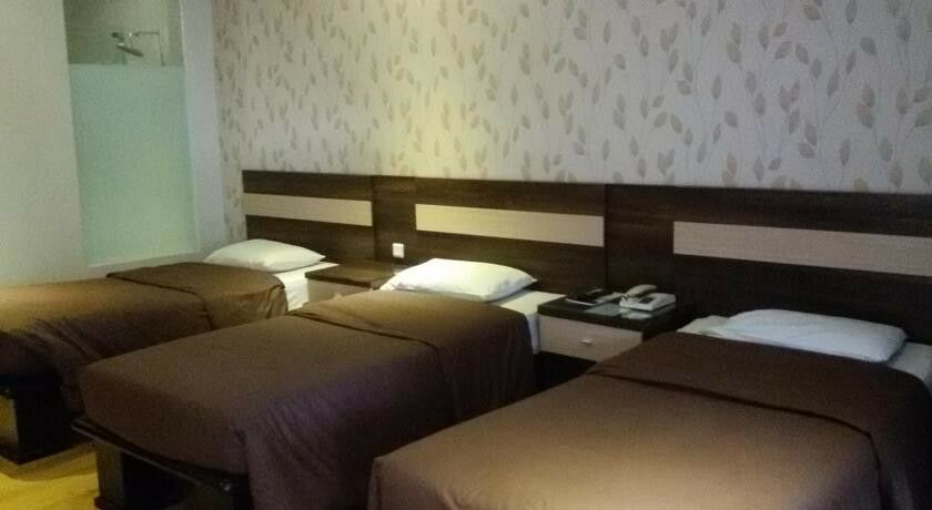 Kusuma Agrowisata Resort & Convention Malang Exterior foto