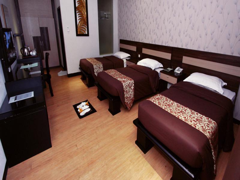 Kusuma Agrowisata Resort & Convention Malang Exterior foto